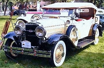 [Stutz Bearcat]