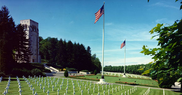 [Aisne-Marne Cemetery and Memorial in France]